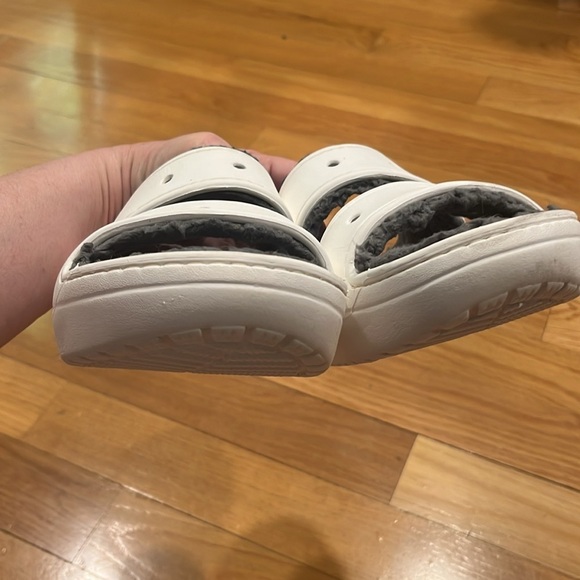 Crocs women’s white with gray lining slides sandals size 10 . - Picture 9 of 9